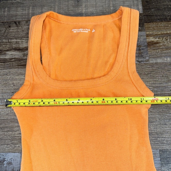 Abercrombie & Fitch Soft A&F Essentials Ribbed Bodysuit Small Orange Scoop Neck - Picture 3 of 4